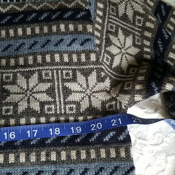 Vintage Baxter and Wells sweater - Picture 6 of 6